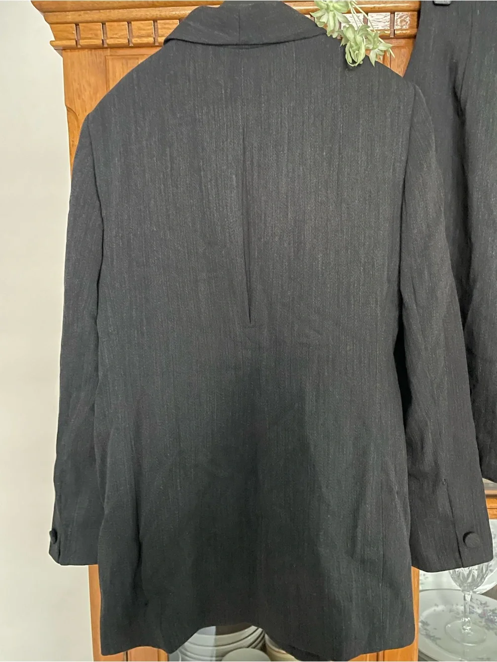 Dana Buchman Dk Gray 2Piece Women's Skirt Suit - Blazer SZ 14 & Skirt SZ 12*flaw